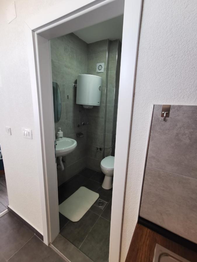 Gopo Guesthouse Elshani 외부 사진