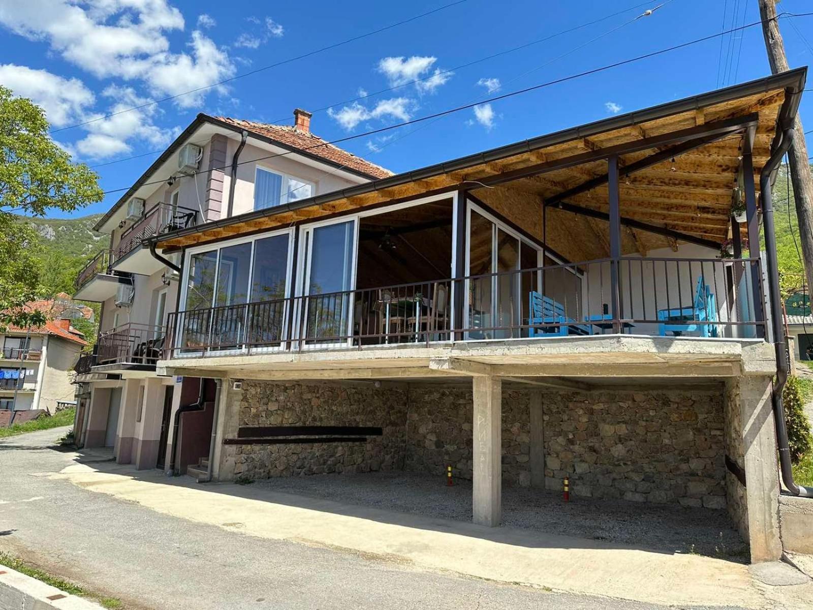 Gopo Guesthouse Elshani 외부 사진